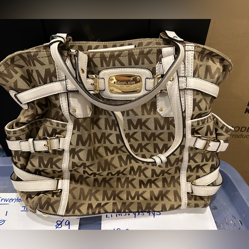 Michael Kors tote